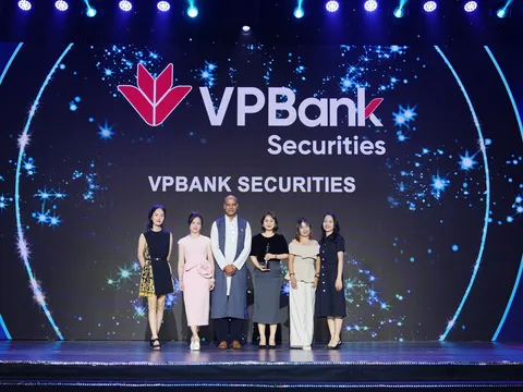 VPBankS nhận giải thưởng "Doanh nghiệp có môi trường làm việc tốt nhất châu Á 2025