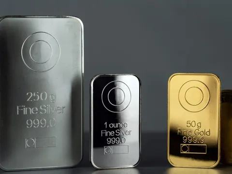 Giá vàng 4/9/2025 lập đỉnh lịch sử: SJC vượt 133 triệu, mục tiêu 3.800 - 4.000 USD/ounce trong tầm tay