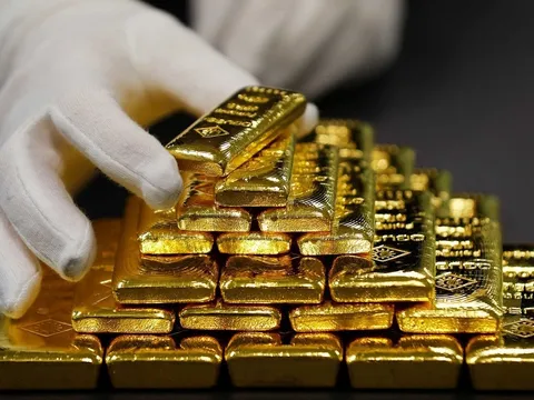 Giá vàng hôm nay 23/9/2025: Tăng mạnh theo đà thế giới, Deutsche Bank nâng dự báo lên 4.000 USD/ounce