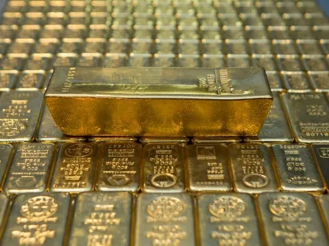 Giá vàng hôm nay 28/9/2025 đi lên, tiến sát mốc 3.800 USD/ounce