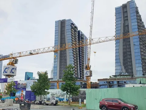 Giá nhà đất TP.HCM: “Nước lên, thuyền lên”!