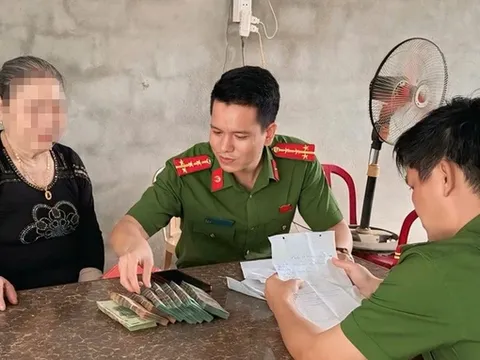 Cụ bà 75 tuổi suýt mất 300 triệu đồng vì lừa đảo