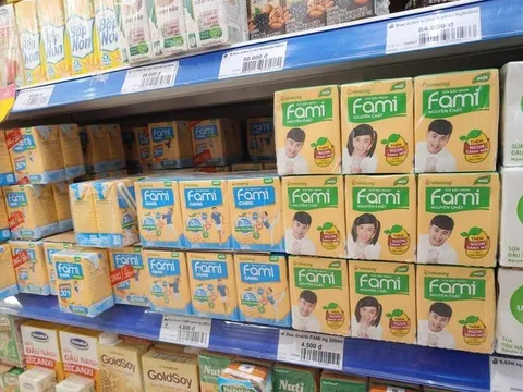Chi phí khuyến mãi kéo lợi nhuận chủ sữa Fami tụt đáy 10 quý