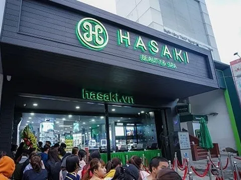 Chủ hệ thống cửa hàng mỹ phẩm Hasaki nợ thuế
