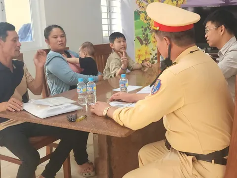 Cha nghèo và tấm lòng người chiến sĩ CSGT Công an tỉnh Gia Lai