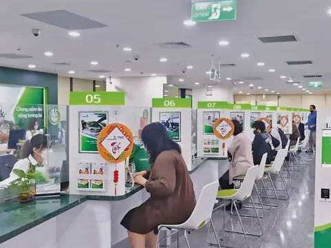 Lãi suất đang chịu nhiều sức ép