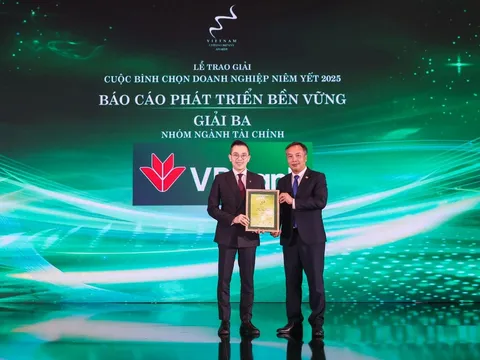 VPBank là ngân hàng duy nhất nhận hai giải thưởng tại VLCA 2025