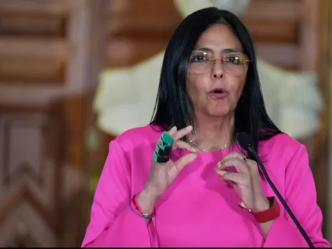 Phản ứng của Nga sau khi tổng thống lâm thời Venezuela nhậm chức