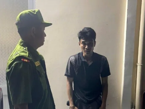 Đối tượng có biểu hiện 'ngáo đá' đột nhập trụ sở công an