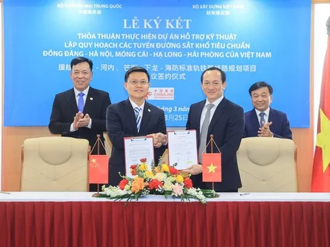 Tăng cường hợp tác phát triển đường sắt Việt Nam - Trung Quốc