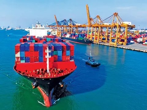 Tăng trưởng 10% trở lên và tư duy phát triển mới