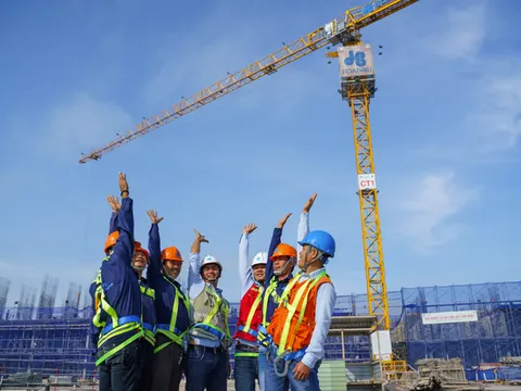 Xây dựng Hòa Bình bị kiểm toán ngoại trừ do thiếu xác nhận công nợ