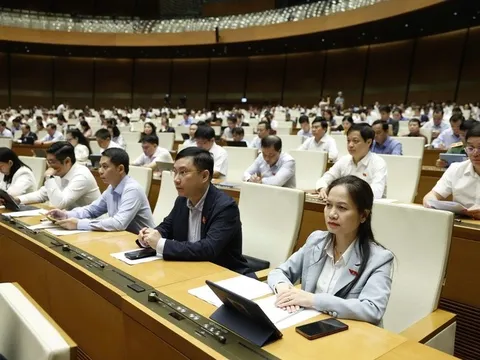 Hôm nay, Quốc hội bàn về luật trợ giúp pháp lý và vấn đề tranh chấp đầu tư quốc tế