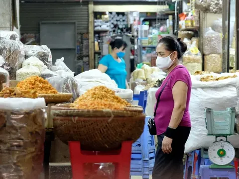 Bộ Tài chính có đề xuất mới về ngưỡng doanh thu chịu thuế hộ kinh doanh