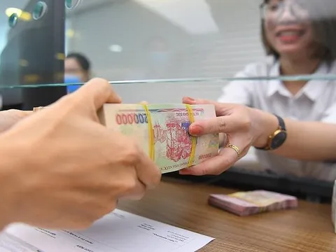 Hỗ trợ khoản tiền tối đa 2 triệu đồng mỗi tháng cho cán bộ di chuyển xa sau sáp nhập, nơi nào đang áp dụng?