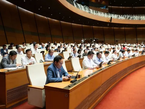 Nới quy định công chứng BĐS, tiến tới không phụ thuộc địa giới hành chính