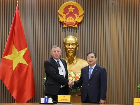 Phó Thủ tướng Thường trực Phạm Gia Túc làm việc với Hội đồng Năng lượng gió toàn cầu