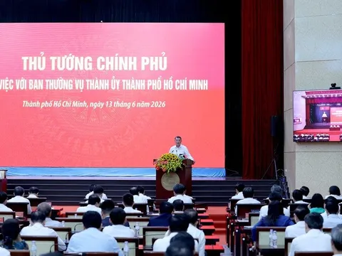 Đề xuất loạt giải pháp giúp TPHCM bứt tốc tăng trưởng 2 con số