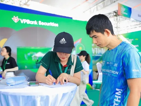 Từ đường chạy đến hành trình đầu tư: VPBankS lan tỏa trải nghiệm tài chính số