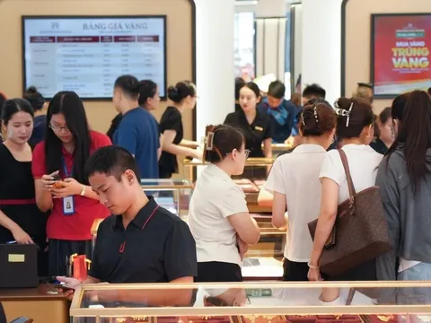 Giá vàng hôm nay 21/8: Thế giới đi lên, trong nước lặng sóng