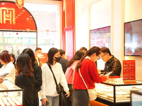 Giá vàng hôm nay 11/9: Vàng thế giới trên đà giảm sâu