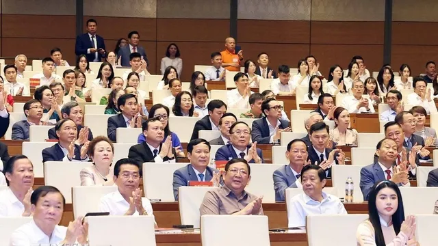 'Quốc hội phải dám mở đường, sửa đường, dám quyết định những lĩnh vực chưa có tiền lệ'