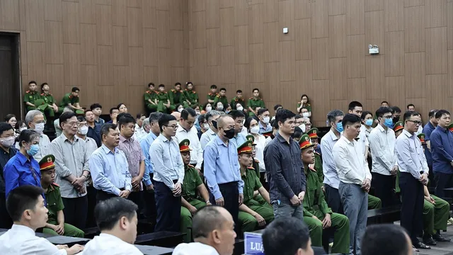 Hậu "pháo" tặng 4 tỷ đồng quà lễ, Tết cho Thiếu tướng, cựu Phó cục trưởng Cục Tác chiến