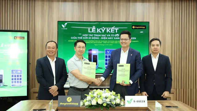 Vì sao ông Phạm Nhật Vượng chọn Thế Giới Di Động để đặt hơn 2 nghìn trạm sạc, điểm đổi pin VinFast?