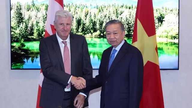 Tổng Bí thư, Chủ tịch nước Tô Lâm tiếp một số doanh nghiệp, tập đoàn tại Canada