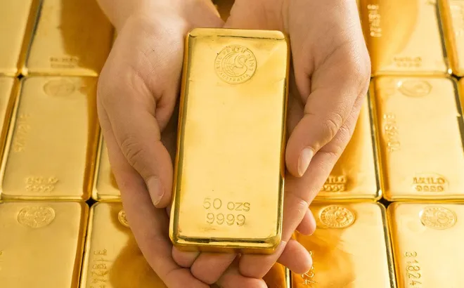 Giá vàng hôm nay 12/3/2025: Giá vàng 'được lòng' nhà đầu tư khi USD 'sụt hố'