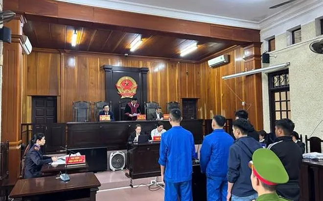 Phá đường dây mua bán tài khoản ngân hàng để rửa 160 tỷ đồng