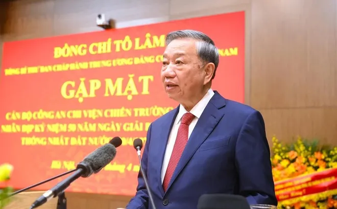 Tổng Bí thư: Tiến tới miễn viện phí cho toàn dân