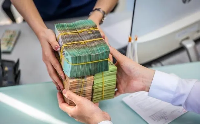 Ngân hàng xóa bỏ cơ chế 'room' tín dụng: Cơ hội và thách thức mới