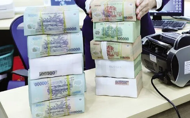 Lãi suất liên ngân hàng giảm xuống mức thấp nhất từ đầu năm