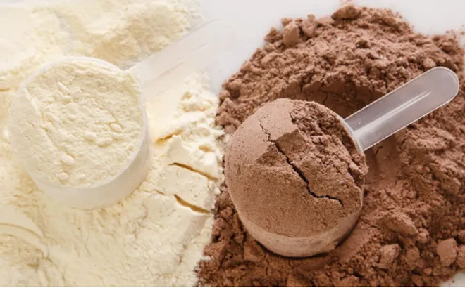 Công ty GodwayPharma dùng hàng tấn nguyên liệu hết hạn để sản xuất bột đạm