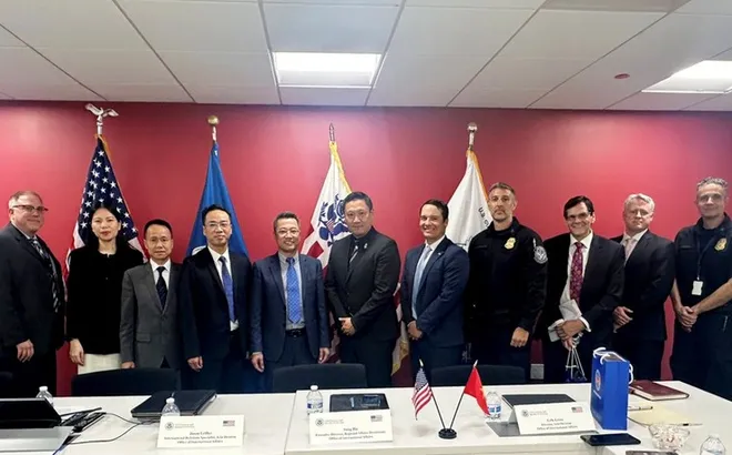 Đối thoại Việt - Hoa Kỳ về hải quan: Cùng chặn 'làn sóng gian lận thương mại xuyên quốc gia