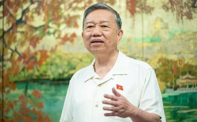 ‘Ngân hàng được cấp phép hoạt động, nếu đổ vỡ thì không thể vô trách nhiệm với dân’