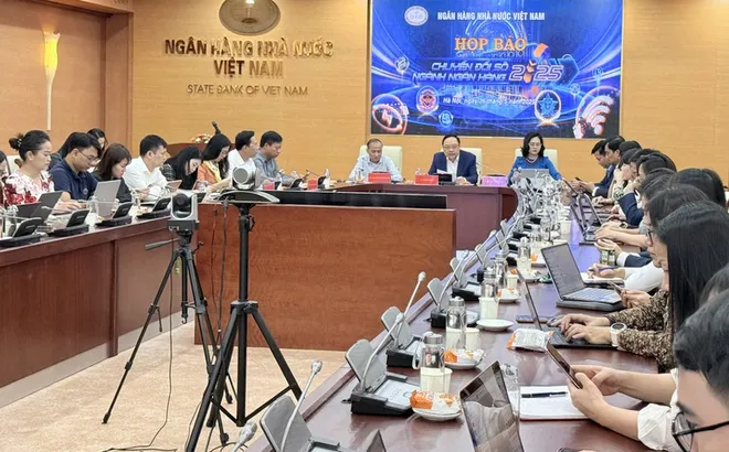 Chuyển đổi số ngân hàng 2025: Kết nối dữ liệu, an toàn giao dịch