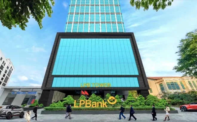 Vietcap: Tiềm năng tăng trưởng EPS của LPBank chưa rõ ràng