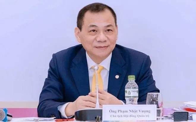 Sau gần 5 năm, Vingroup đã đòi lại vị trí lớn nhất TTCK từ tay Vietcombank