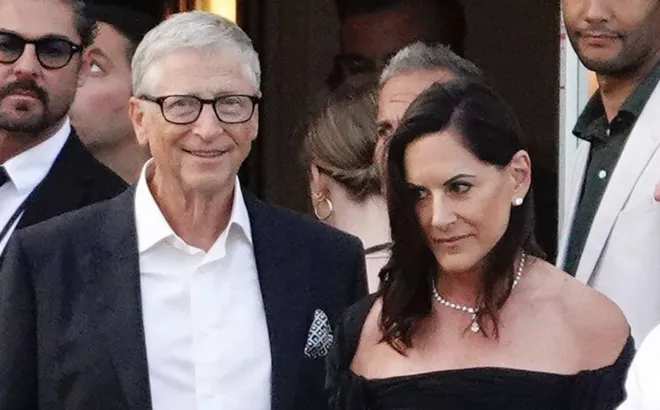 Bill Gates ngoại tình với 2 phụ nữ Nga, hối hận khi liên quan tỷ phú ấu dâm Epstein