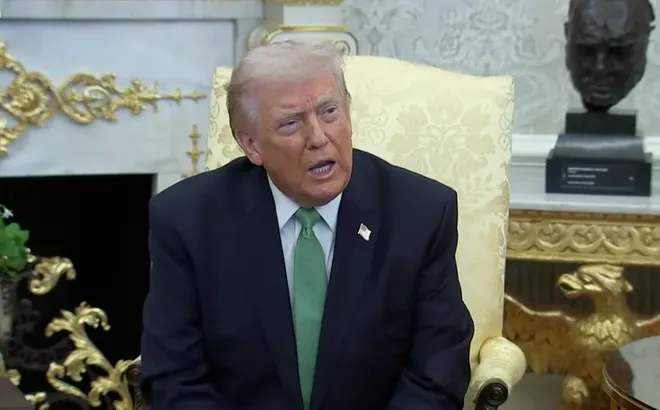 Ông Trump thất vọng, nói Mỹ nên xem xét lại tư cách thành viên NATO, cảnh báo các đồng minh Châu Á