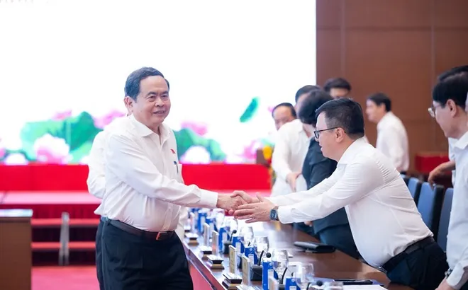 Thủ tướng Chính phủ và Chủ tịch Quốc hội gặp mặt lãnh đạo các cơ quan báo chí